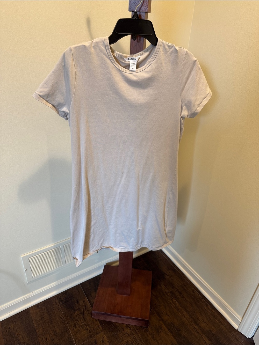Athleta Classic Crewneck Short Sleeve dress sz M